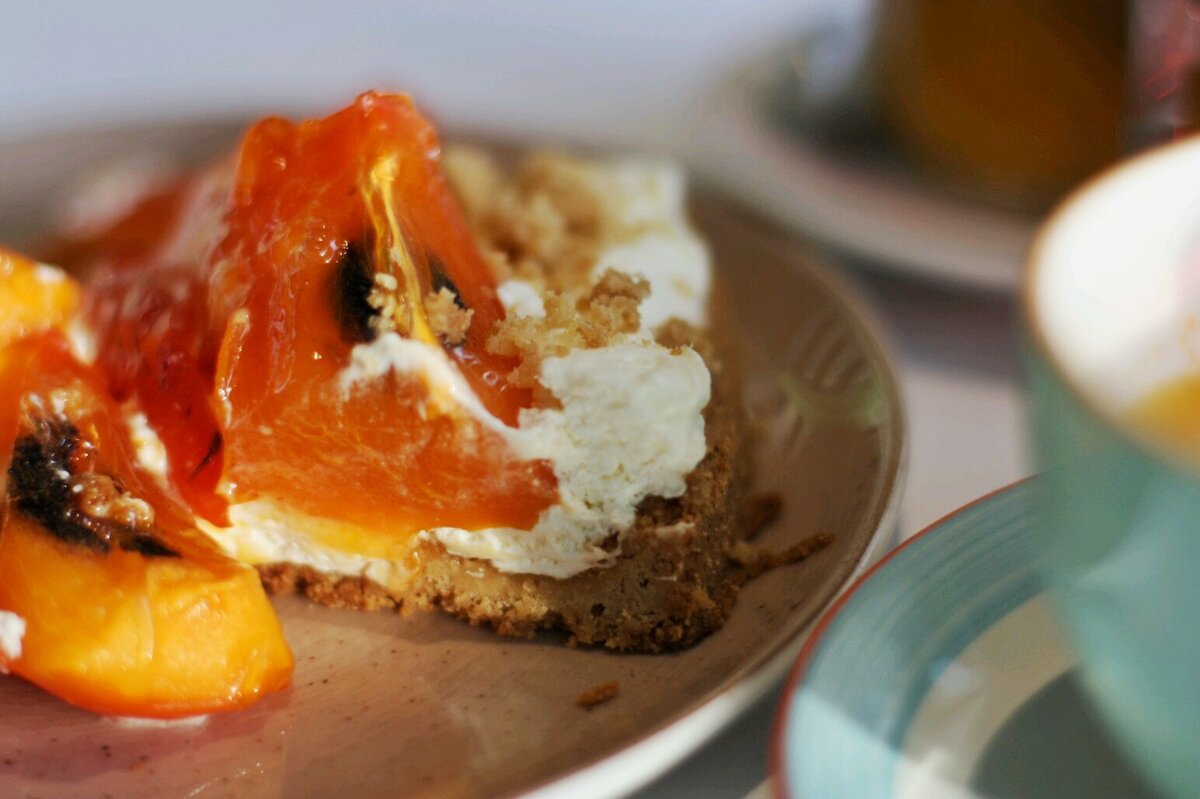 Пирог в разрезе, еле успела сфотографировать) все съели))