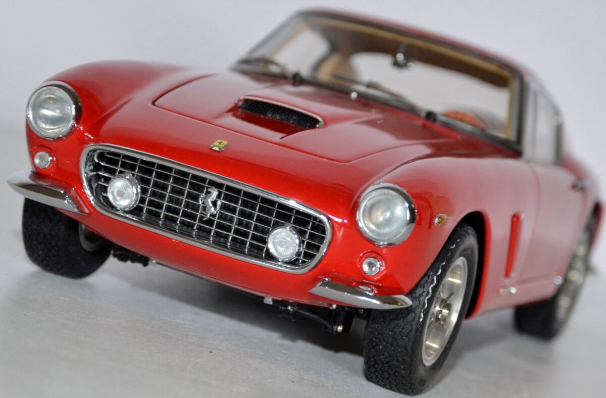 Модель: Ferrari 250 GT SWB Berlinetta 1961 #046