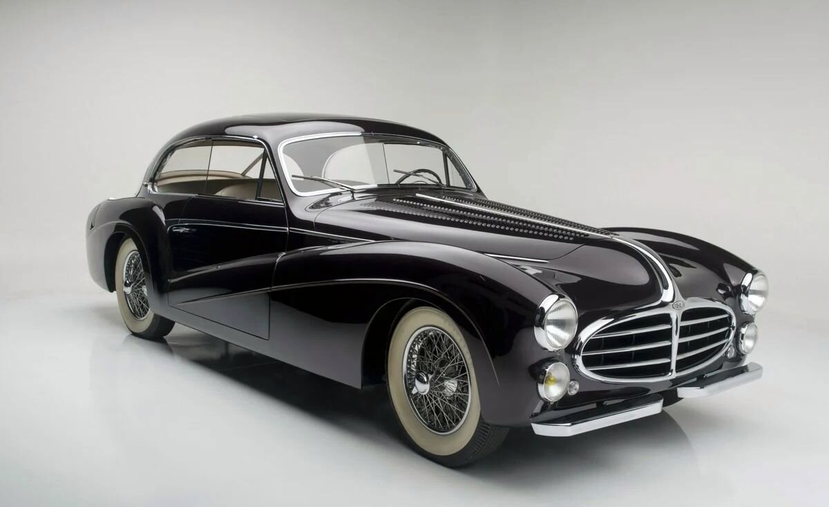 Решетку радиатора разработал Филипп Шарбоно