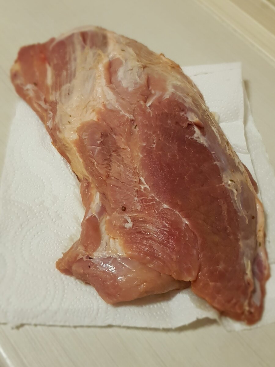 Печать на мясе свинины