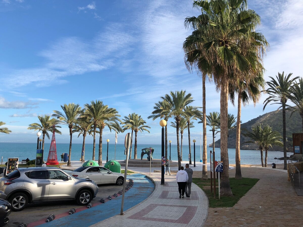 Как перевести машину в Испанию, многие задаются  подобным вопросом.