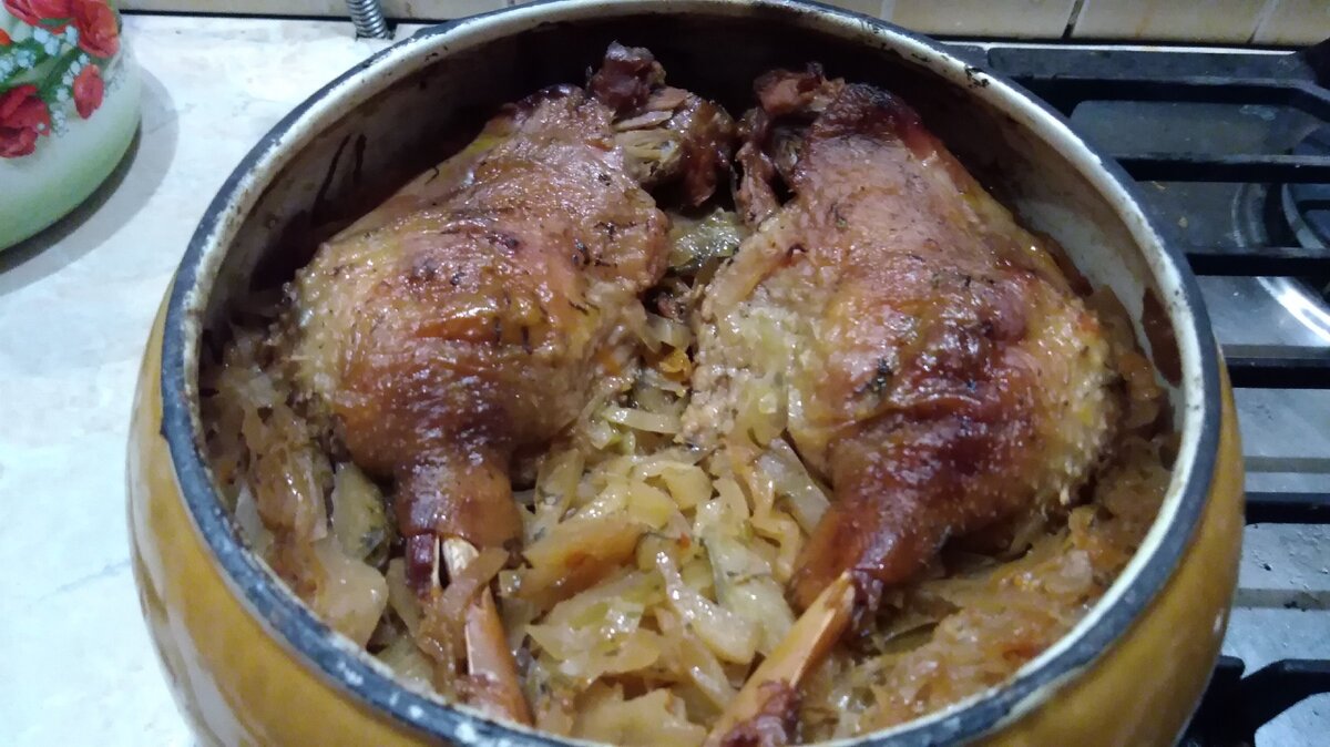 Почему капуста при засолке становится сопливой. Полезные качества квашеной капусты. Почему капуста при засолке становится сопливой. Квашеная капуста в холодильнике. Почему капуста при засолке становится сопливой.