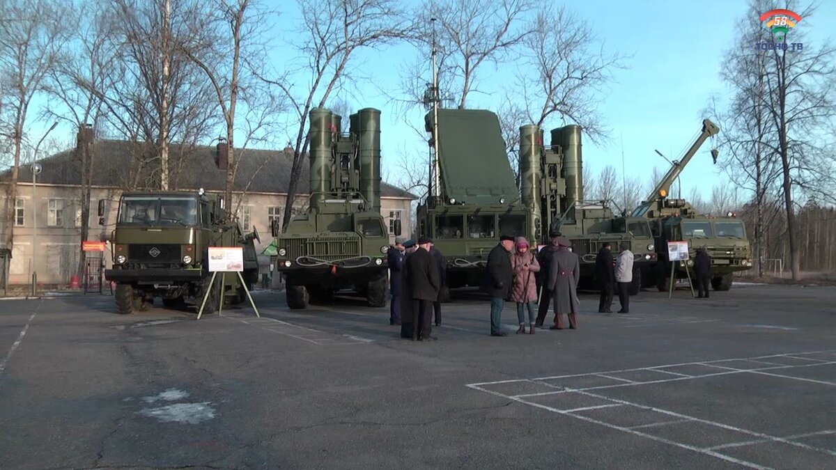 Церемония получения новой техники 1490-м гвардейским зенитным ракетным полком, Тосно ТВ