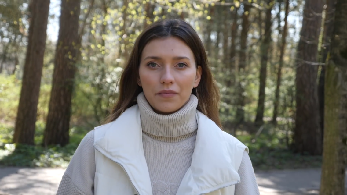 кадр из фильма на канале Регины Тодоренко. Тодоренко скандал, Тодоренко фильм