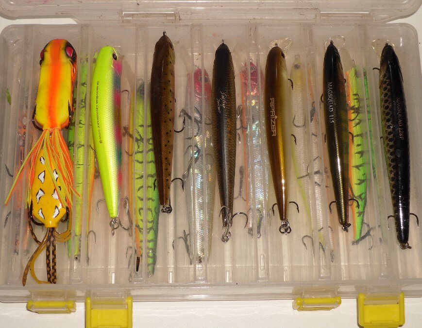 Коробка с воблерами на все случаи рыбалки
