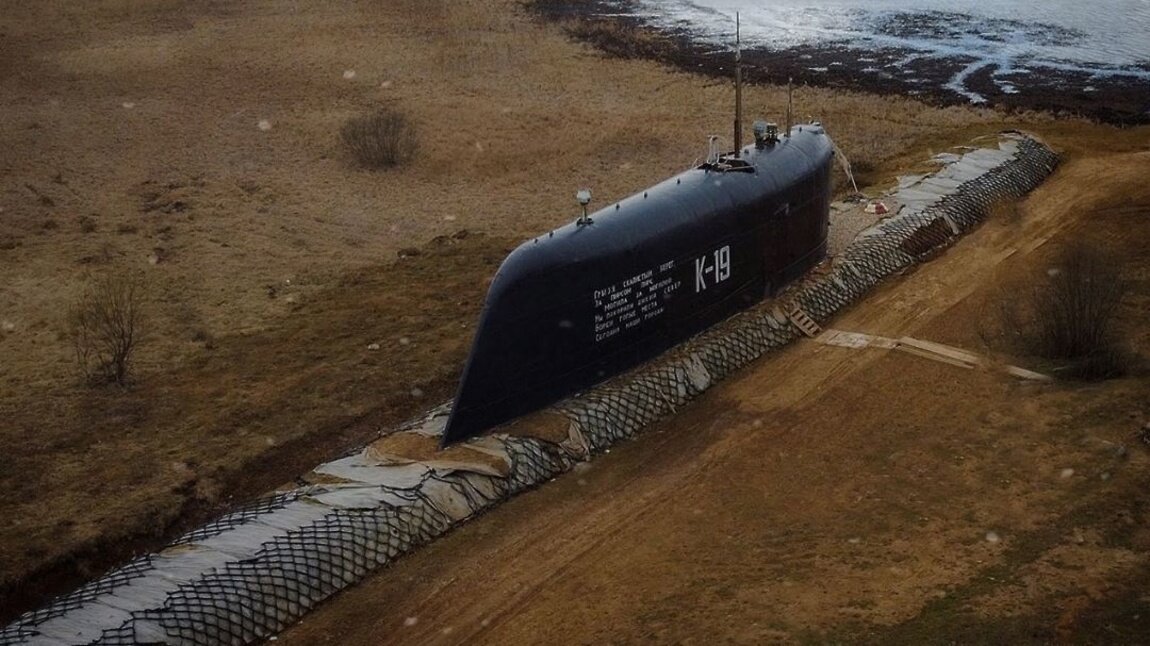 K 19 ru. К-19 подводная лодка. Подводная лодка к-19 в Мытищах. K19 подводная лодка. К-19 атомная подводная лодка.