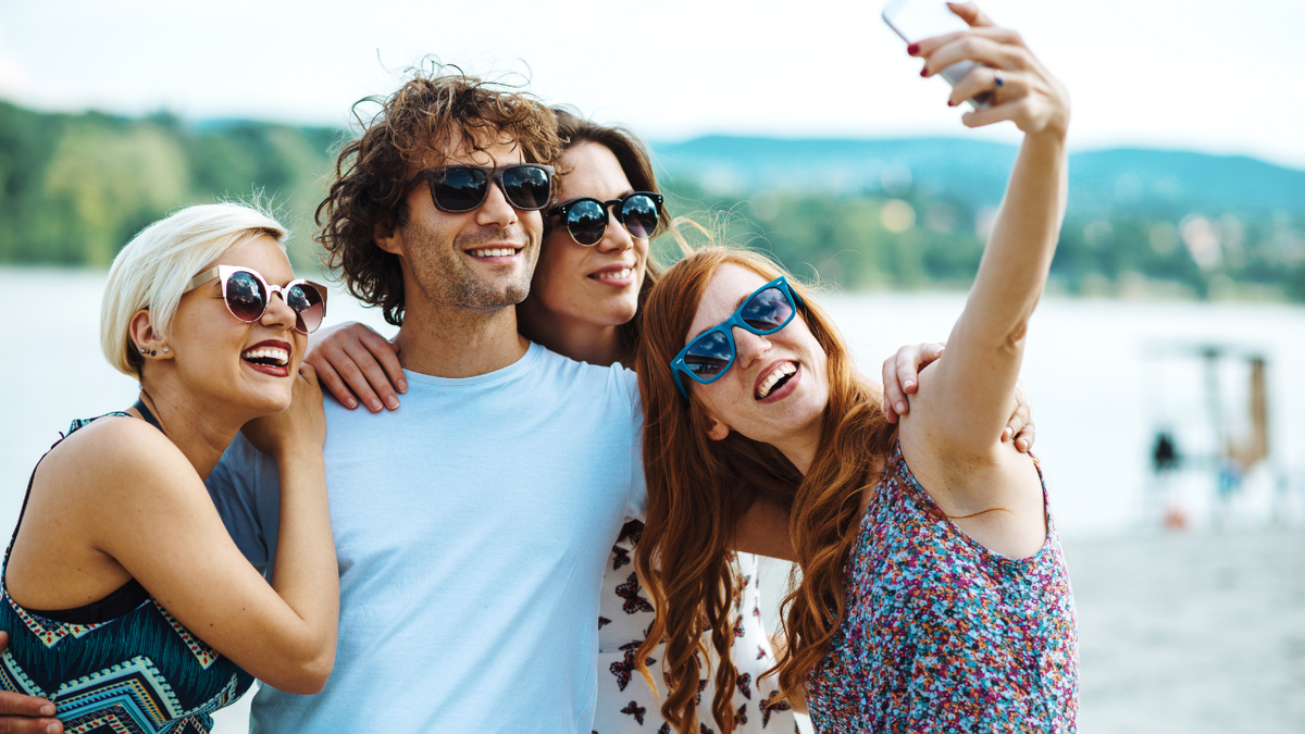 Подготовлено с использованием сервиса Canva Pro