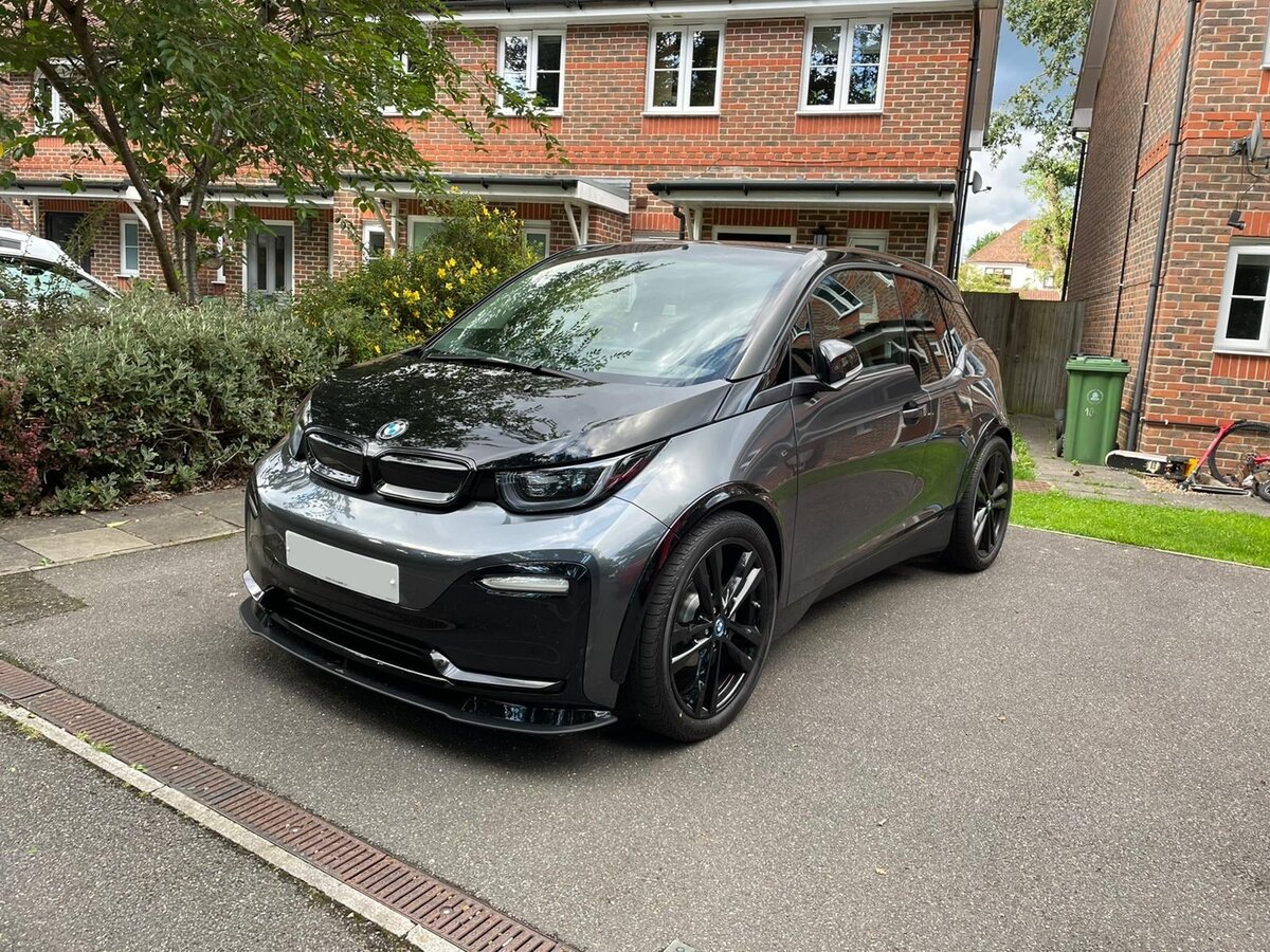 BMW i3 - стильный и электрический