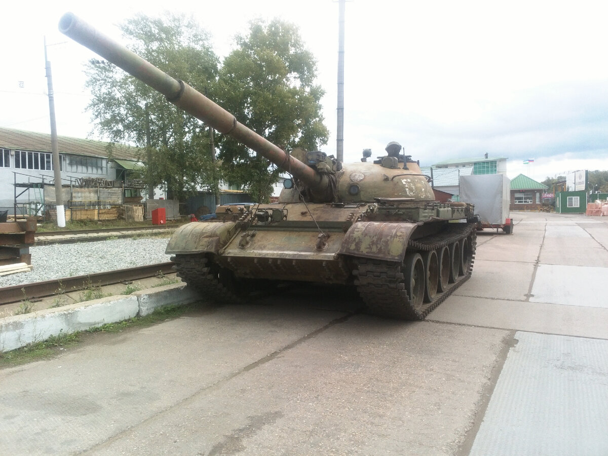 Т-62, приобретенный реконструкторами. Раритет, однако