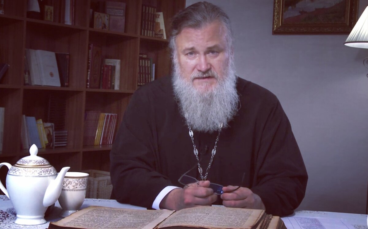 объяснить священник