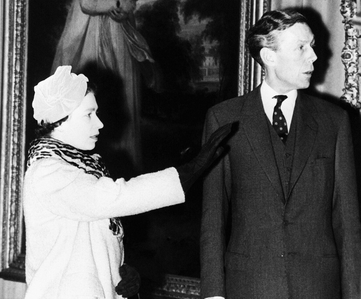 Эта королевская редиска предаст при первой опасности - или шпион Сталина во Букингемском дворце