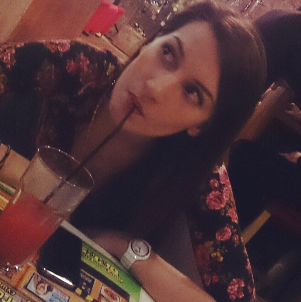 Употребление алкоголя вредит Вашему здоровью. Все надо делать с умом и в меру ;) 