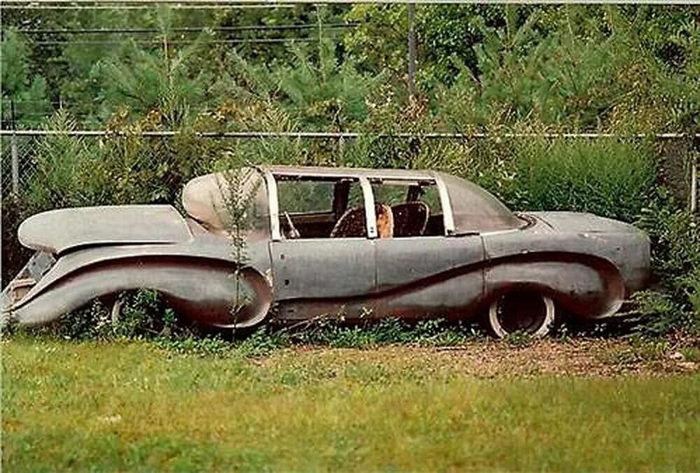 Автомобиль Аврора 1957 года