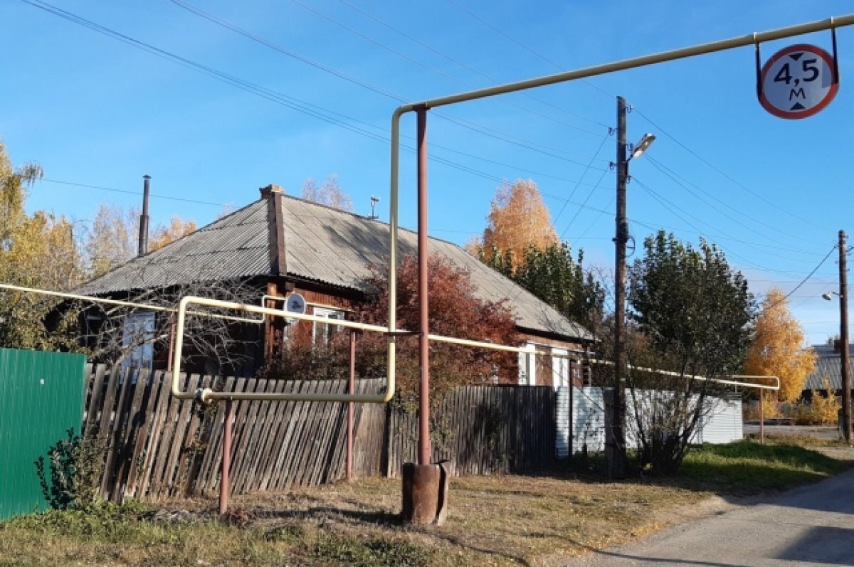    970 км газовых сетей построено на Урале по программе социальной газификации