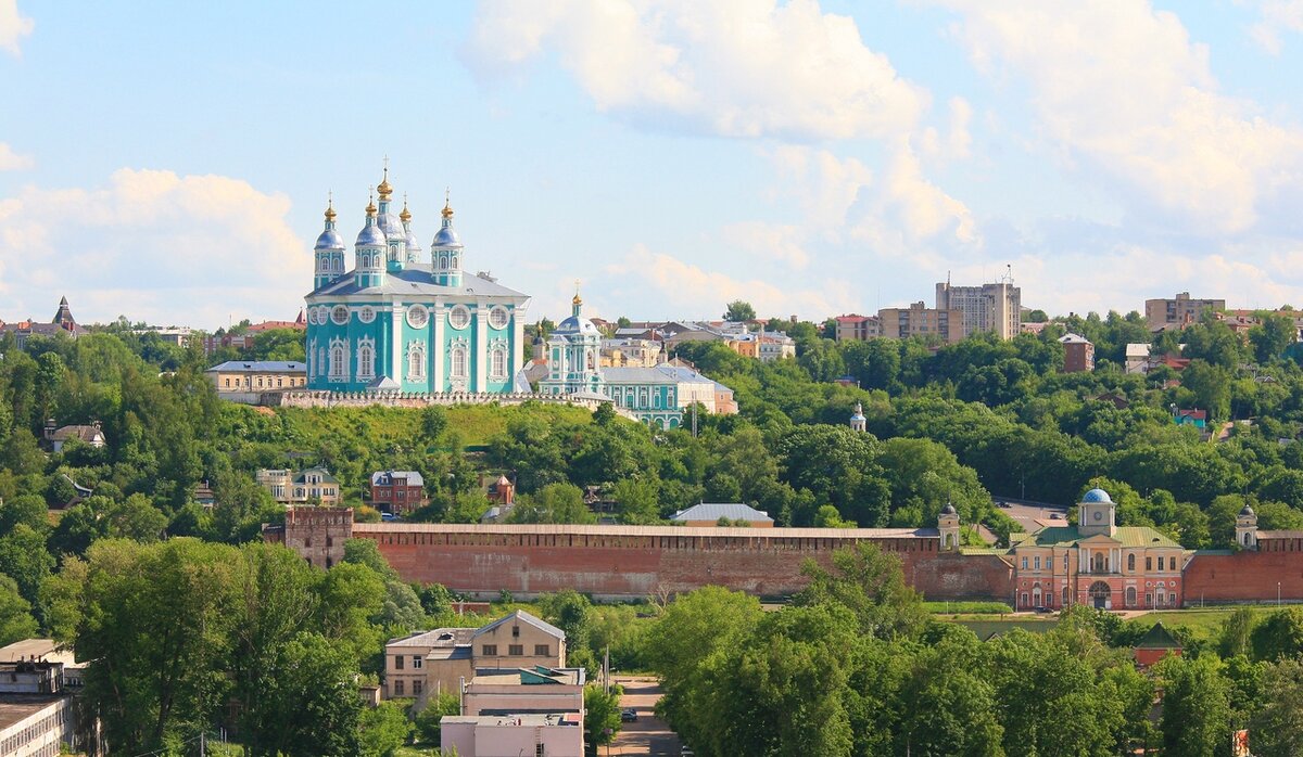 Успенский собор и крепость Смоленск
