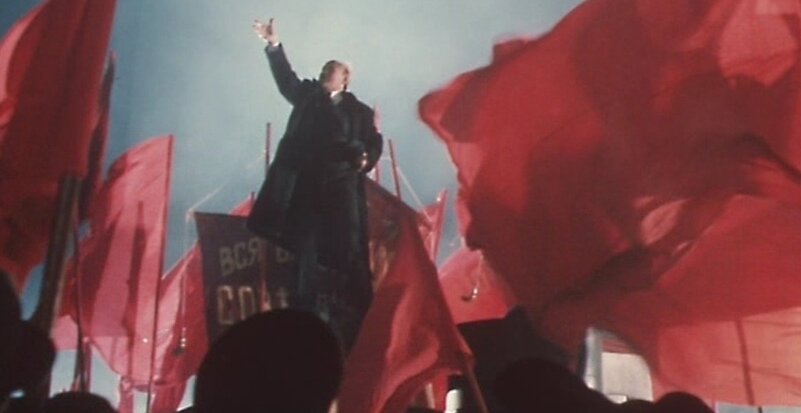 Кадр из фильма "Красные колокола" (1982)