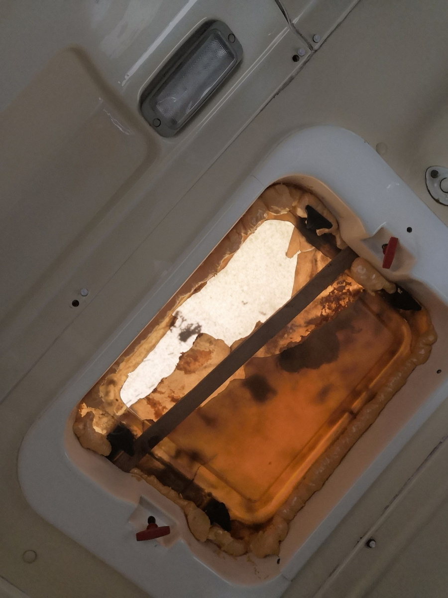 Благо дождик эта штука не пропускала))