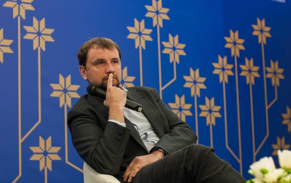 Экс-директор института нацпамяти Украины Владимир Вятрович. Фото: realist.online.