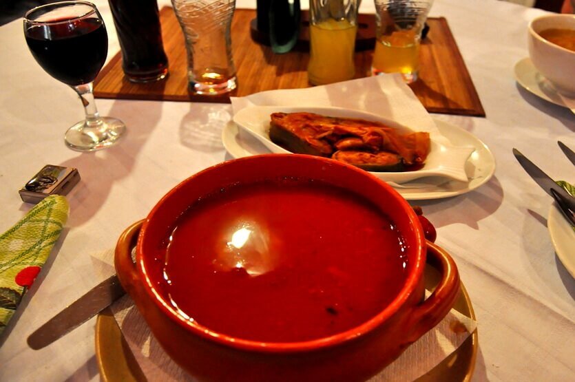 Что попробовать в Будапеште: ТОП-10 блюд венгерской кухни