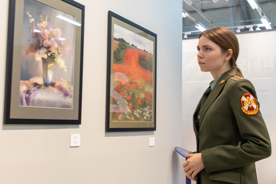 Лейтенант Виктория Крапивина