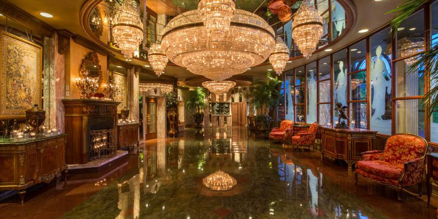 Leonard's Palazzo - Great Neck, NY