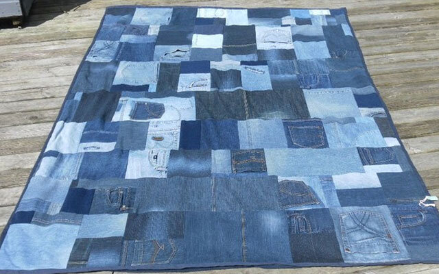 http://irineten.blogspot.com/2015/12/rugs-from-old-jeans-3.html?m=1