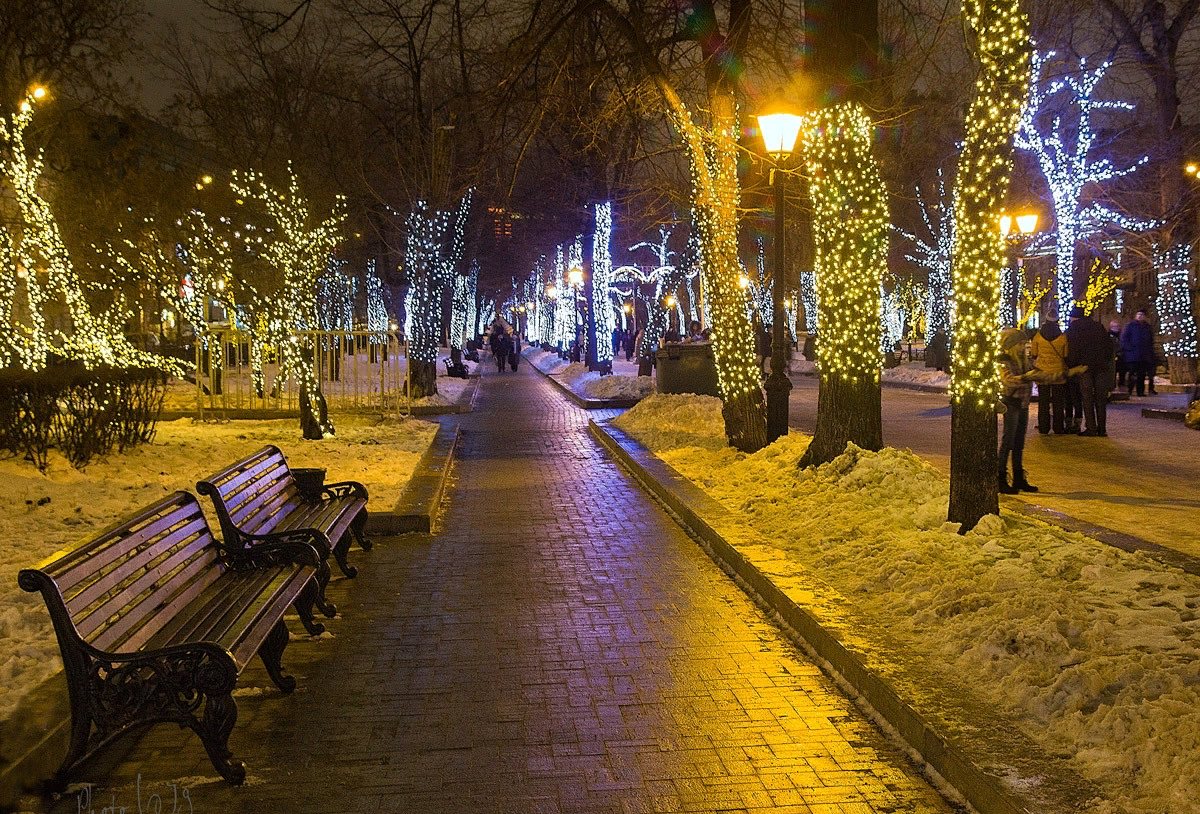 Тверской бульвар. Тверской бульвар парк. Тверской бульвар сквер. Бульварное кольцо Чистопрудный бульвар вечером.