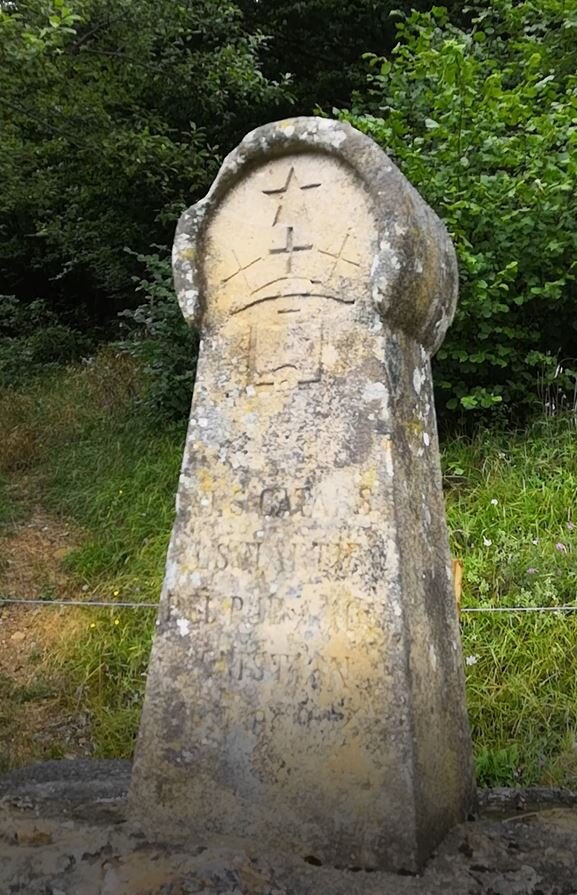 Памятник сожженным в 1244 году катарам