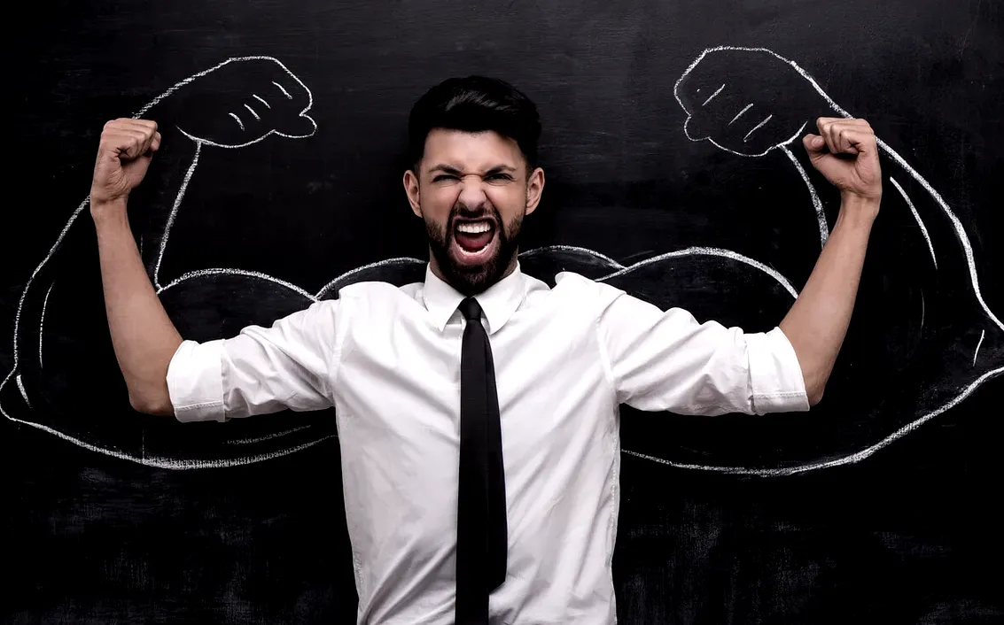 Будь селен духом и не забывай про своё тело. Тело это твоё оружие, которое всегда будет играть на твоей стороне. 