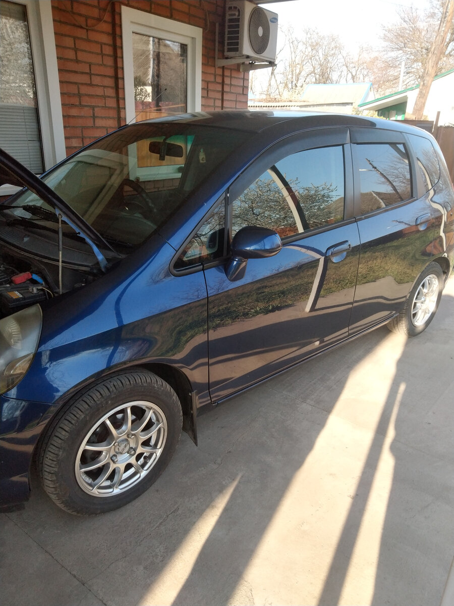 Фото автомобиля Honda Fit              