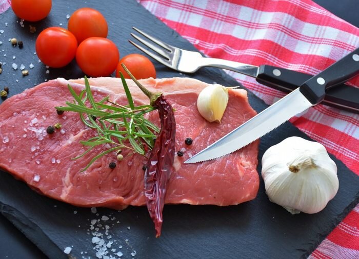 Покупайте свежее непостное мясо (Фото: pixabay.com)