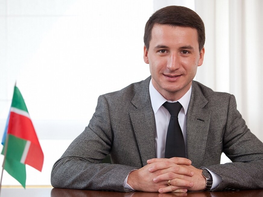 Роберт Гарипов