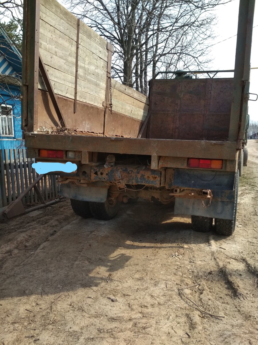 КАМАЗ-5320  бортовой