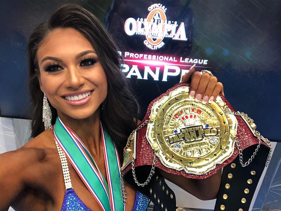 фото Instagram janetlayug 