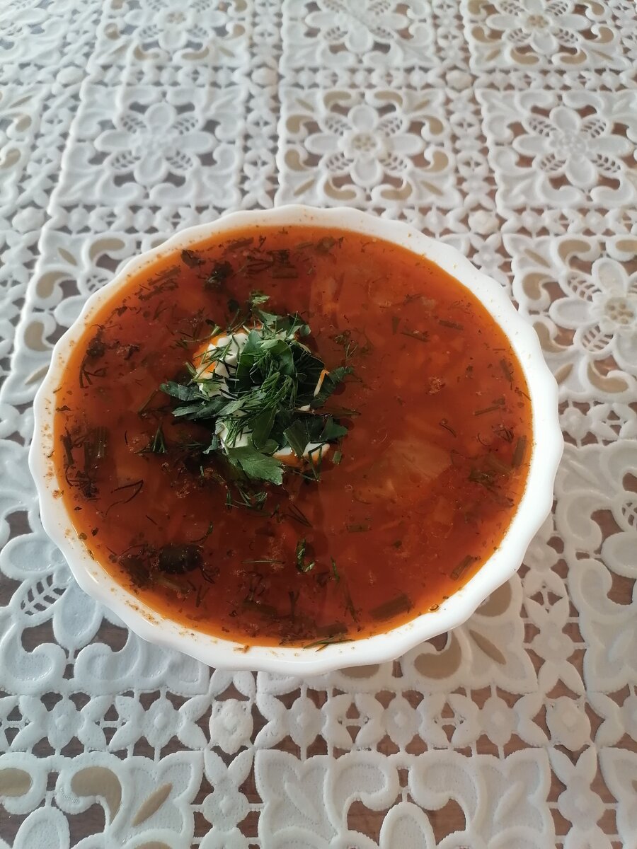 Еда из какого-то кафе.