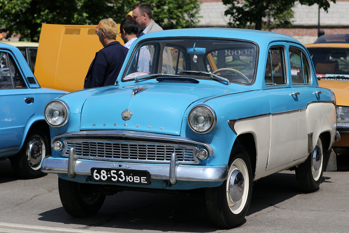 Автомобильный слет в Тульском кремле. Автострада-2021. Транспорт СССР. |  ФотоОхота на автомобили | Дзен