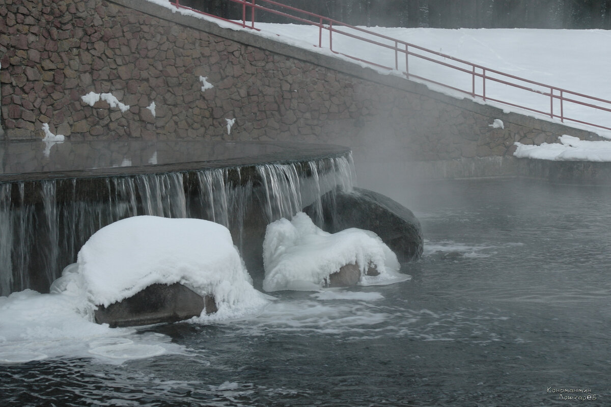 Туман над водой