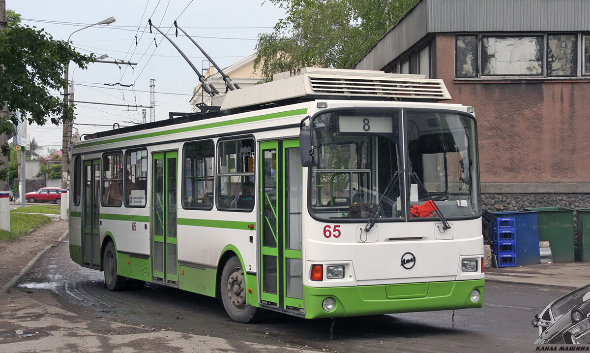 Еще один тульский ЛиАЗ-5280 2006 года, собранный на ВЗТМ (фото М.Шелепенкова, май 2008)