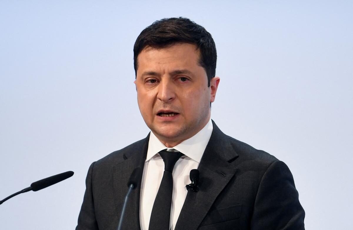 Украина своими намерениями угрожает не только России, но и всему миру. Ссылка на фото https://goo.su/bQJDf.