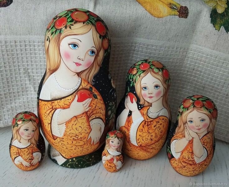 Русская матрёшка как прекрасный вариант деревянной игрушки, по моему скромному мнению - уже ЗАВОЕВАЛА ВЕСЬ МИР!