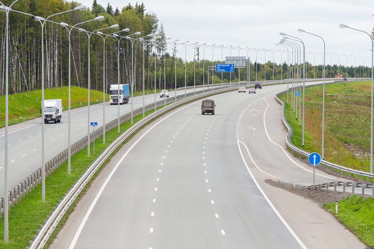 Пермь км. Автомагистраль Пермский край. Автомагистраль Пермь Екатеринбург. Магистраль Пермь Екатеринбург. Пермский тракт Екатеринбург.