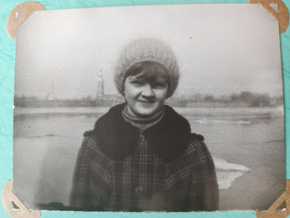 Восьмой класс. Ледоход на Неве.