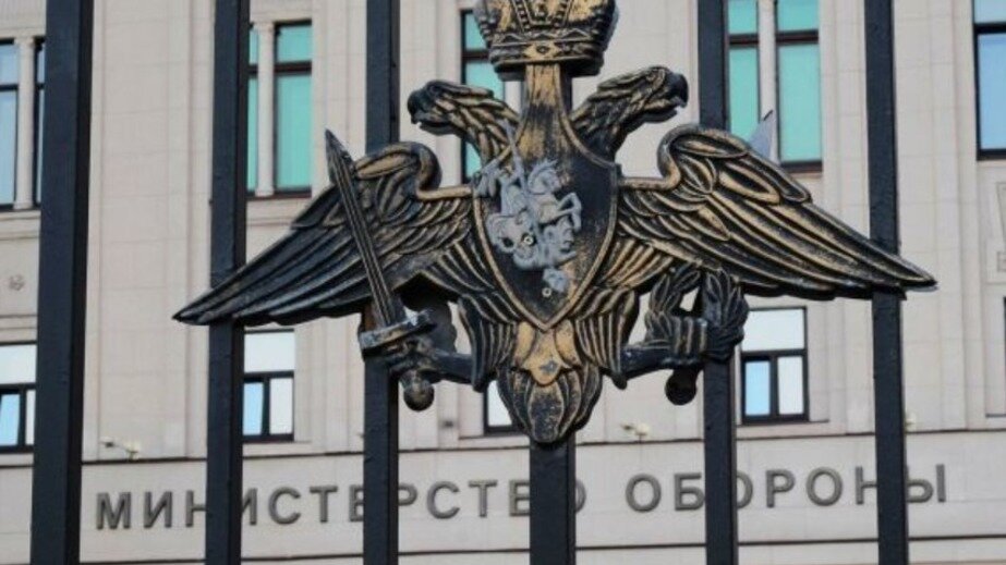     В пресс-службе Минобороны РФ прокомментировали сообщения о разрушении Спасо-Преображенского собора в Одессе, отрицая нанесение удара по храму. «Наиболее вероятной причиной» произошедшего в ведомстве назвали «безграмотные действия» операторов украинских средств ПВО.