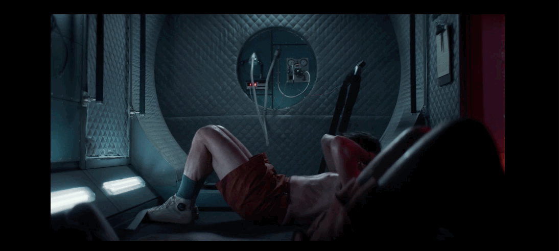 «Черное зеркало»: «За морем» (Дэвид и Клифф)