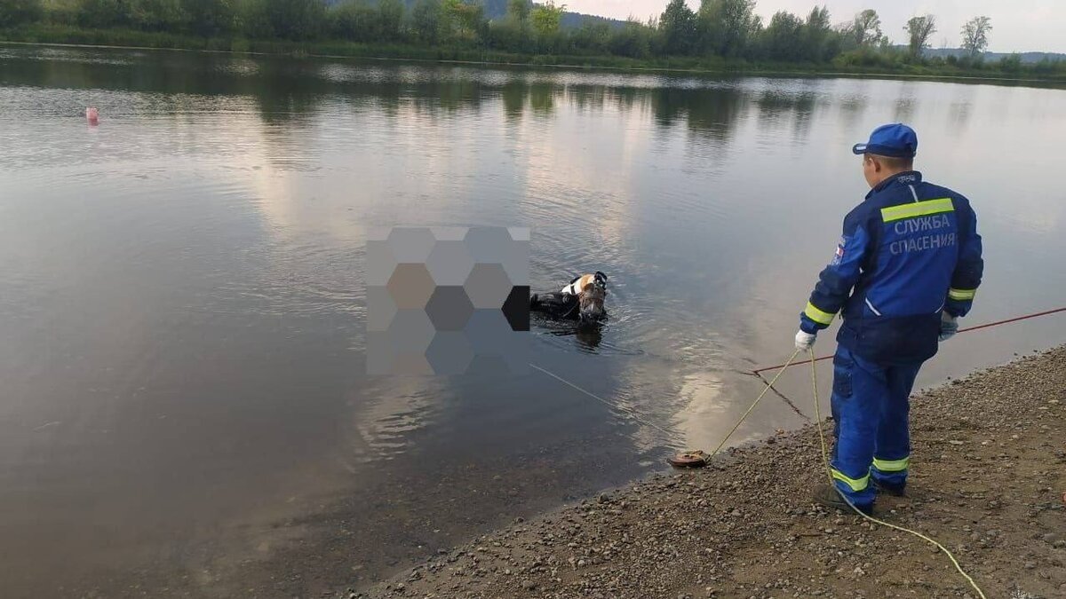     На реке Симониха города Сарапула утонул слабовидящий мужчина из Ижевска. Трагедия произошла в необорудованном для купания месте.
