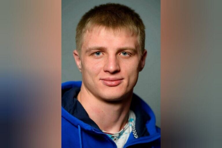    Оренбургский борец Владислав Рыбаков стал мастером спорта России Кристина Просвиркина