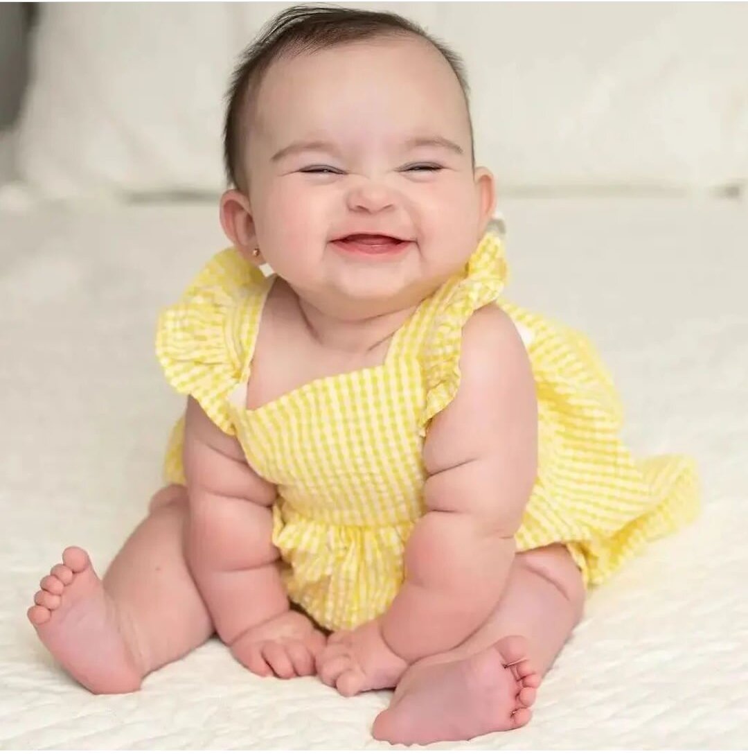 Звоню супругу обрадовать, что будет девочка. А он в трубку: "Девочка ...