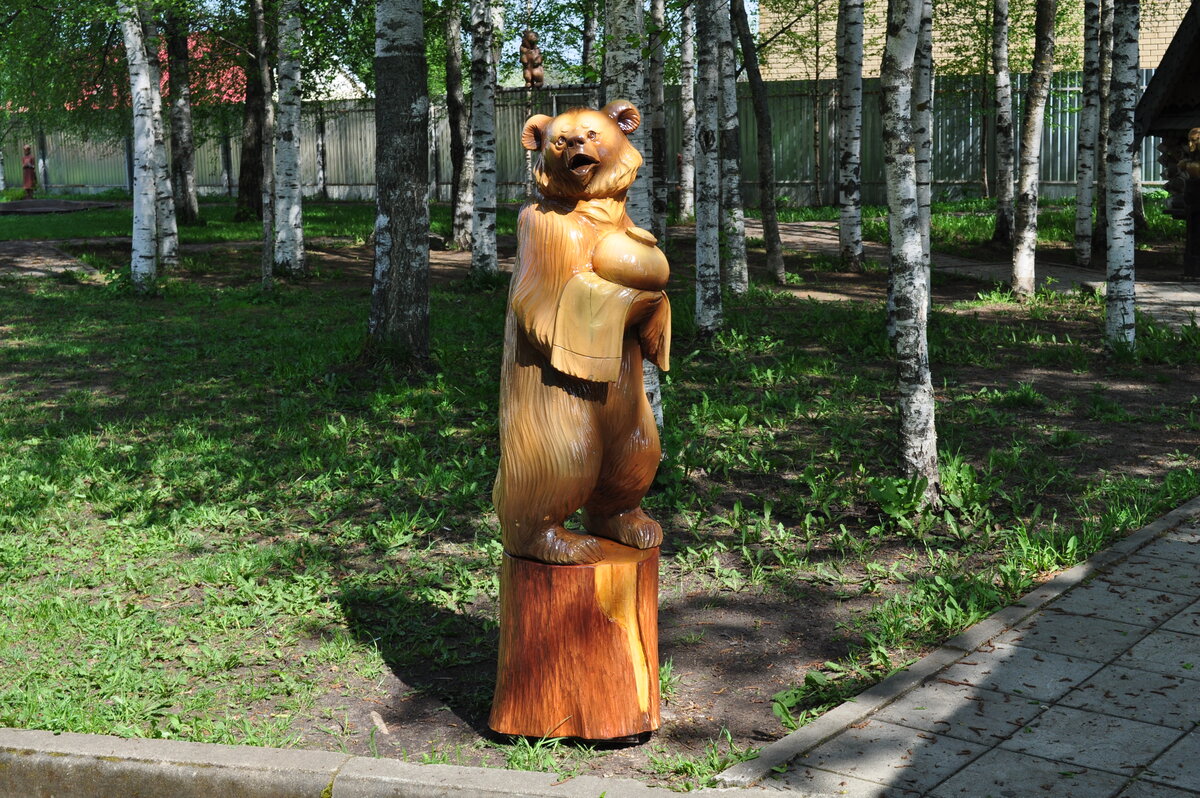 Богородская парковая скульптура из дерева