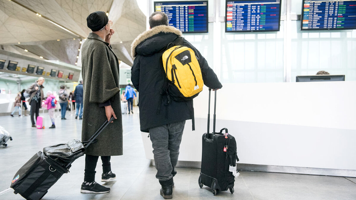 Ручная кладь на Алроса не должны превышать 115 см