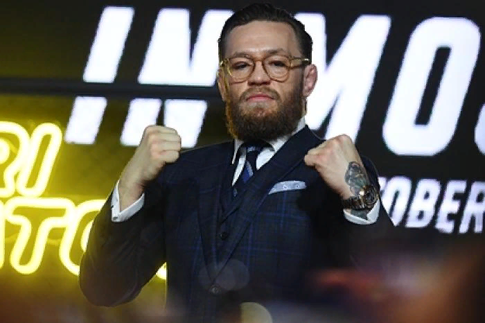 Конор в Москве.